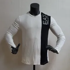 アルマーニ 長袖Tシャツ