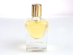 未使用　ジュール ドゥ エルメス ガーデニア 香水 廃盤品】エルメス ジュールドゥエルメス ガーデニア 7.5ml - メルカリ