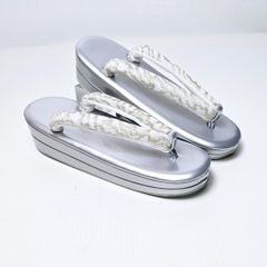 草履バッグセット 帯地 唐草 金糸 フリーサイズ ゴールド グリーン u113 きもの 和 草履バッグセット 振袖 西陣織 正絹 帯地 金 乱菊
