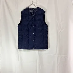 美品 TAION タイオン レディース トップス ベーシック Vネックボタン インナー ダウンベスト S ネイビー 定番ダウン 軽い 暖かい タイト おしゃれ お仕事着 カジュアル