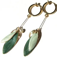 【色: エメラルドグリーン】揺れる ノンホール 痛くない ハンドメイド (エメラ