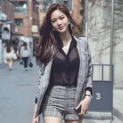 セットアップ 春 ジャケット ショートパンツスーツ 2点セットお得 膝上 長袖 襟付き ポケットボタン 上下セット かっこいい ラフ スポーティー クール グレンチェック リゾート 脚長 インスタ映えカラー 灰色 お洒落デート お出かけ 女子会 サイズ S M