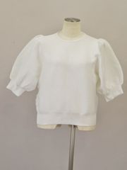 美品☆yori コットンパフスリーブニット 半袖 ホワイト F yori コットンパフスリーブニット 半袖 ホワイト F バルーンスリーブ