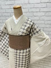 単衣　着物　刺繍【10078973-3】　綿着物　仕立て上がり44000円の品です　新品