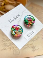 507≫カラフルシェルの丸ピアス