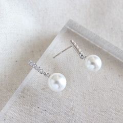 E031 ピアス イヤリング パールピアス　オケージョン 結婚式　入園式 入学式 卒業式 silver925 シルバー　ホワイト