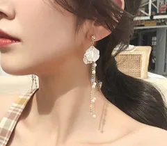 ピアス　シェル　パ揺れる　大人　小顔効果　S925シルバー針 真珠 きれいめ