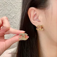 【今日特価】Chanel ヴィンテージ アルファベットピアス 送料無料 限定価格-MM輸入