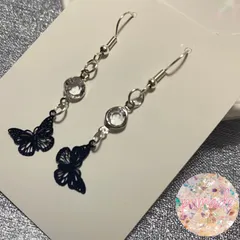 no.11 / ピアス ハンドメイド 蝶 ちょうちょ キラキラ 揺れるピアス バタフライ かわいい 人気  イヤリング