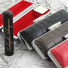 ◇印鑑 実印 16.5mm または 18mm はんこセット 選べる 印鑑セット 黒水牛印鑑 名入れ スワロ付き 印鑑ケース 朱肉付き ニュークロコ ケース 旧字 特殊文字 カタカナ ローマ字 英語 外国人 作成 OK プレゼントやギフト