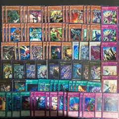 遊戯王引退 2デッキ＋スリーブ  聖騎士 甲虫装機 遊戯王引退 デッキ2＋スリーブ 聖騎士 甲虫装機
