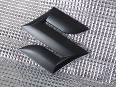 ● SUZUKI ジムニーJB64/74 Fグリル マッドブラック ABS製 エンブレム！