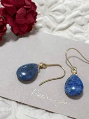 ラピスラズリAA ワイヤー巻きピアス　ライトカラー　サージカルステンレス　つけっぱなし