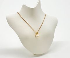 ジバンシー  Givenchy 4Gロゴ  パールモチーフ ネックレス