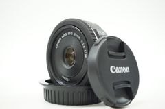 C050754-1)Canon EF-S 24mm F2.8 STM　単焦点レンズ