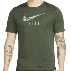 Nike(ナイキ） ドライフィット ランニング 半袖