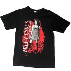 ★新品未使用★ Miley Cyrus マイリーサイラス オフィシャル Tシャツ マイリーサイラス/テイラースウィフト/シャキーラ「Tシャツ
