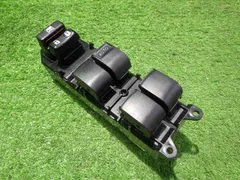 カローラルミオン パワーウィンドウスイッチ ZRE154 84040-12110 192830 トヨタ 251007211