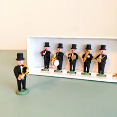 【美品】人形　ドイツ　木製　置物　インテリア　工芸品　美術品　A3108 2025年最新】木製 人形 置物 ドイツの人気アイテム - メルカリ