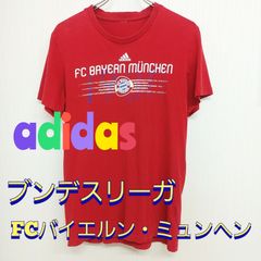 adidas　アディダス　赤　Ｔシャツ　サイズ素材不明　古着