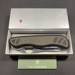 Victorinox ソルジャーナイフ グリーン／ブラック - 0.8461.MWCH