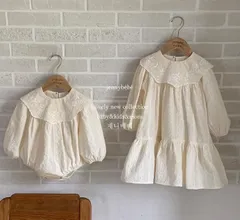 メルカリ限定❣️お花柄 刺繍ロンパース 73cm/80cm