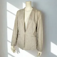 インディヴィ INDIVI　リネン混 ノーカラー ボタンレス ライトジャケット サマージャケット　ベージュ/ピンストライプ　レディース