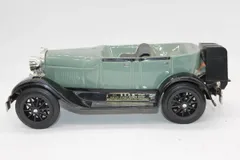 【新品】ルノー　RENAULT エクストはクラシックカーボトル　コニャック 新品】ルノー RENAULT エクストはクラシックカーボトル