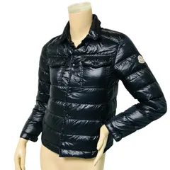 美品★MONCLER・モンクレール レディース ブランドアイコンワッペン付 スナップボタン  シャイニーナイロン ライトダウンジャケット(XS相当)レディースダウンジャケット ブラック カジュアル 秋冬物 アウターのサムネイル