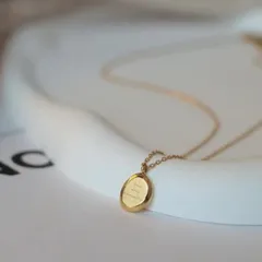 【大人気】チタン ネックレス プレート ゴールドネックレス レディース ゴールド 高見えネックレス 重ね付け 刻印 ペンダント 上品 シンプル 高見え 軽量 18Kカラーコーティング 金属アレルギー対応 プレゼント ギフト