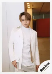 【中古】生写真(ジャニーズ) Sexy Zone/菊池風磨/膝上・衣装白・右手腰・口閉じ・右肩上げ/アルバム「PAGES」MV＆ジャケ写オフショット/公式生写真