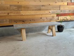 モールテックス　ベンチ　ディスプレイ　モルタル調　カフェ店舗などにも