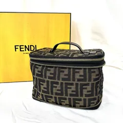 2025年最新】fendi 化粧ポーチの人気アイテム - メルカリ