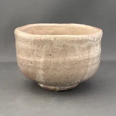 大賀 和幸 萩焼 椿秀窯 抹茶椀 茶道 共布 共箱 大賀 和幸 萩焼 椿秀窯 抹茶椀 茶道 共布 共箱