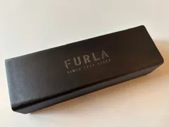 【店頭引き上げ品】メガネケース　FURLA　フルラ　未使用品です。ハード　ケース　美品　おしゃれ　黒　ブラック　小物入れ