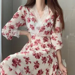 花柄 Vネック ロング ワンピース ロングスカート フレアワンピース ロング ロング丈 マキシ マキシ丈 アンクル丈 袖あり 長袖 ボリューム袖 パフスリーブ Vネック カシュクール フレア レース ハイウエスト かわいい 大人可愛い きれいめ 大人 上品 お