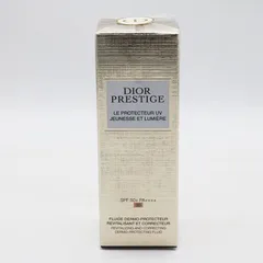 未使用 ディオール プレステージ ホワイト ル プロテクターUV ルミエール BB00 30ml CR7-07-17-01
