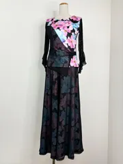 《新品》社交ダンス　フラワープリント　フレアワイドパンツ　セットアップ　衣装