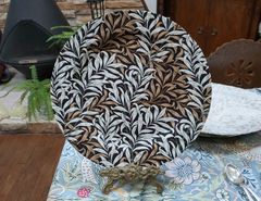 ウイリアム・モリスの飾り皿　moda Japanウイロウボウ　ブラウン