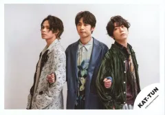 KATーTUN 公式写真（バラ売り） KATーTUN 公式写真（バラ売り） - メルカリ