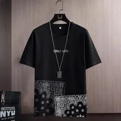 ペイズリー柄　プリントTシャツ 　ブラック　コットン100%
