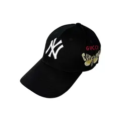 グッチ NYヤンキース キャップ 帽子 バタフライ 蝶 🆕️Authentic GUCCI NY YANKEES™ BUTTERFLY Embroidered