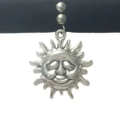 【新着商品】レオン - 』の - マチルダ 着用 ベロア 凶暴な純愛『LEON チョーカー ネックレス レプリカ [エデン] 白銀色 [E000]