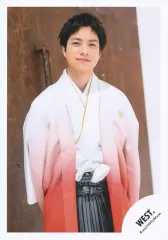 【中古】生写真(STARTO) WEST./重岡大毅/上半身/「WEST. DOME TOUR AWARD ～10th Anniversary～」グッズオフショット/公式生写真