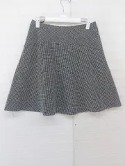 ◇ INDIVI インディヴィ 千鳥格子 膝丈 フレア スカート サイズ38 ブラック ホワイト系 レディース P  【1302160005048】