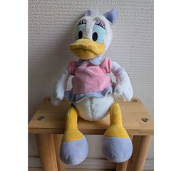 Disney デイジーダック 100th超BIGぬいぐるみ - メルカリ