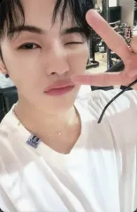 【中古】コレクションカード(男性) TREASURE/ユン・ジェヒョク(YOON JAE HYUK)/裏面黄/「TREASURE 3rd ANNIVERSARY MAGAZINE」封入ランダムセルフィーフォトカード