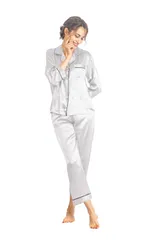 Size:S_Color:ホワイト [kurevy] レディース シルクパジャマ 上下セット 高級シルク100% 6Aランク 前開き 長袖 静電気防止 日本メーカー国内検品検査済み (S, ホワイト)のサムネイル