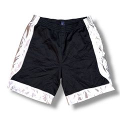 シルバー　サイドライン メッシュ　バスパン　XL 通気性バスケ　ストリート　古着　ショートパンツ　短パン　スポーツ　黒 モノトーン
