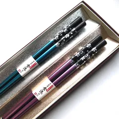 【新着商品】化粧箱入り 2本セット (103：銀舞桜　青/紫) すべり止め 食洗機対応 夫婦箸 若狭塗箸